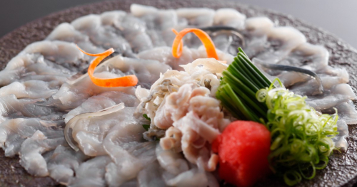 日本料理阿那賀の冬味覚「淡路島３年とらふぐ」の提供が始まっています　南あわじ市