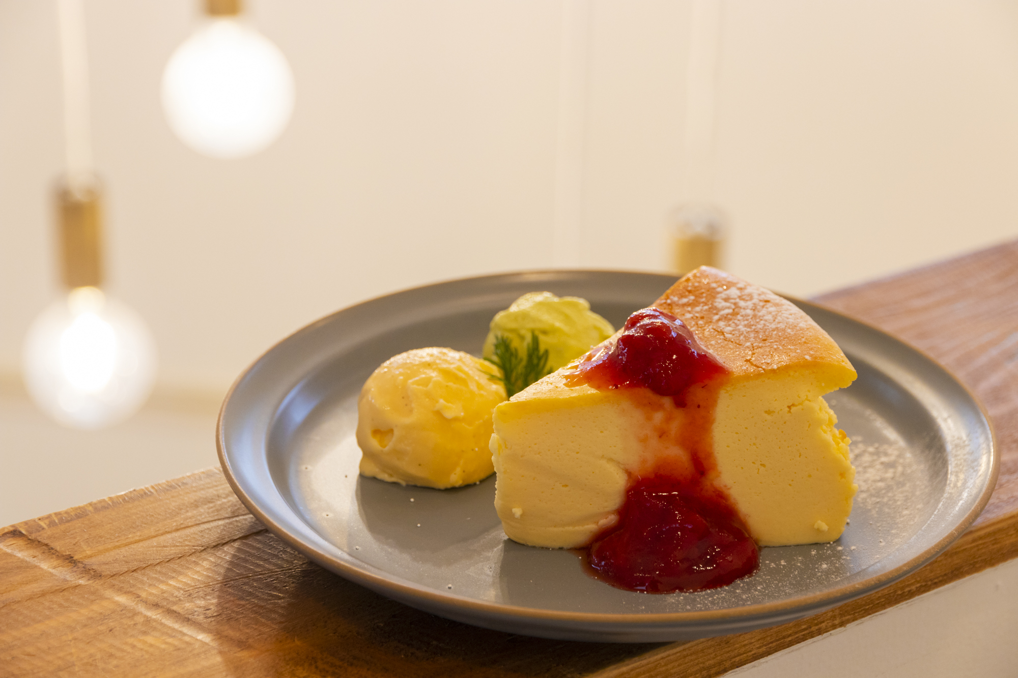 「いちごのチーズケーキ」750円（税込）