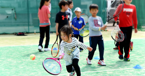 「2023年春休み こども短期テニス教室」開催　神戸市・西宮市