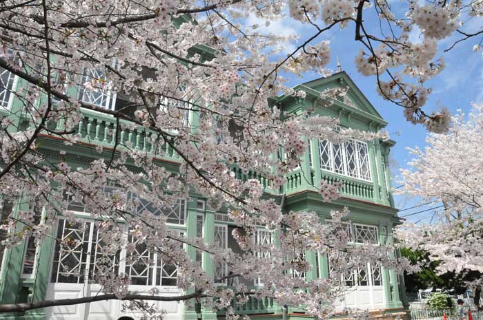 旧ハンター住宅
写真提供：神戸市立王子動物園