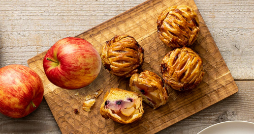 青森りんご専門店『à la ringo（あら、りんご。）』りんごの品種別「アップルパイ」「タルトタタン」が登場