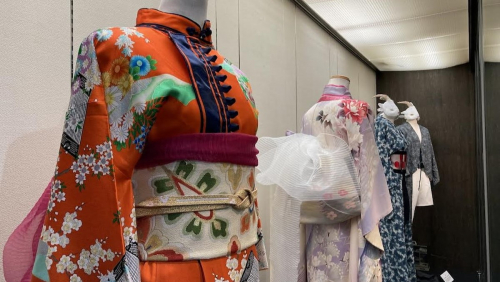 日本・モンゴル民族博物館「モンゴル民族衣装『デール』と創作衣装」豊岡市