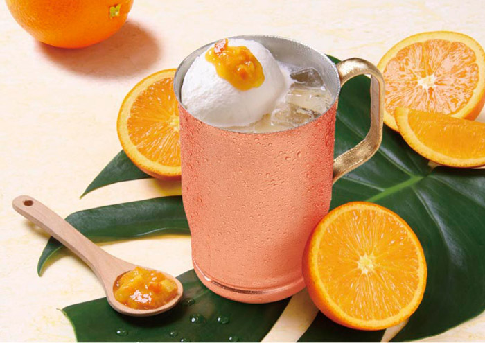 「オレンジミルク珈琲」R 700円、L 820円（各税込）※アイスのみ。一部店舗で価格が異なります