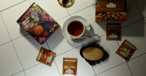 英国紅茶ブランド「アーマッドティー」×「Midnight Cookie Club」コラボキャンペーン！