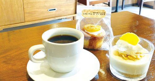 『Coffee Shop 5W2H』で自家焙煎コーヒーとスイーツでのんびり過ごしてきました　姫路市