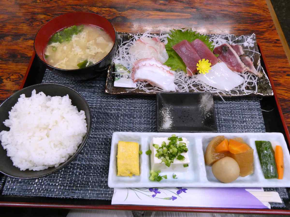 お造り定食