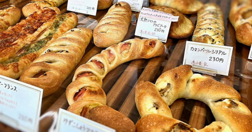 塩バターパンが人気の『自由なパン工房』へ行ってきました　姫路市
