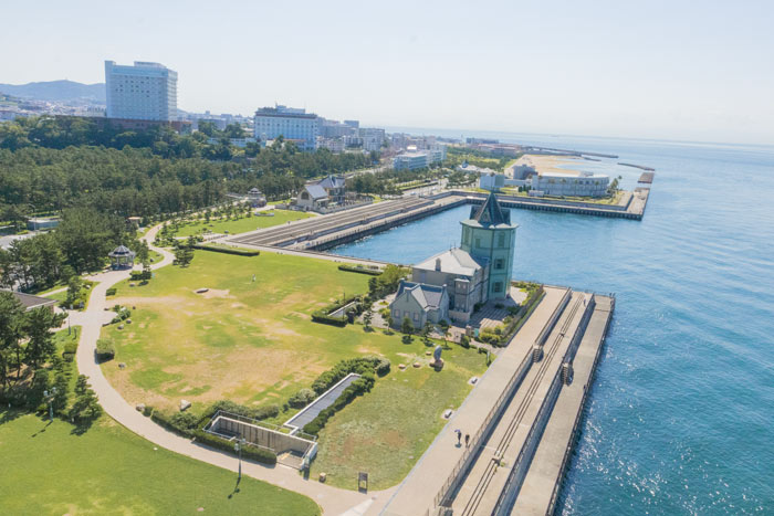 『舞子海上プロムナード』から明石海峡大橋を丸裸に　神戸市垂水区 [画像]