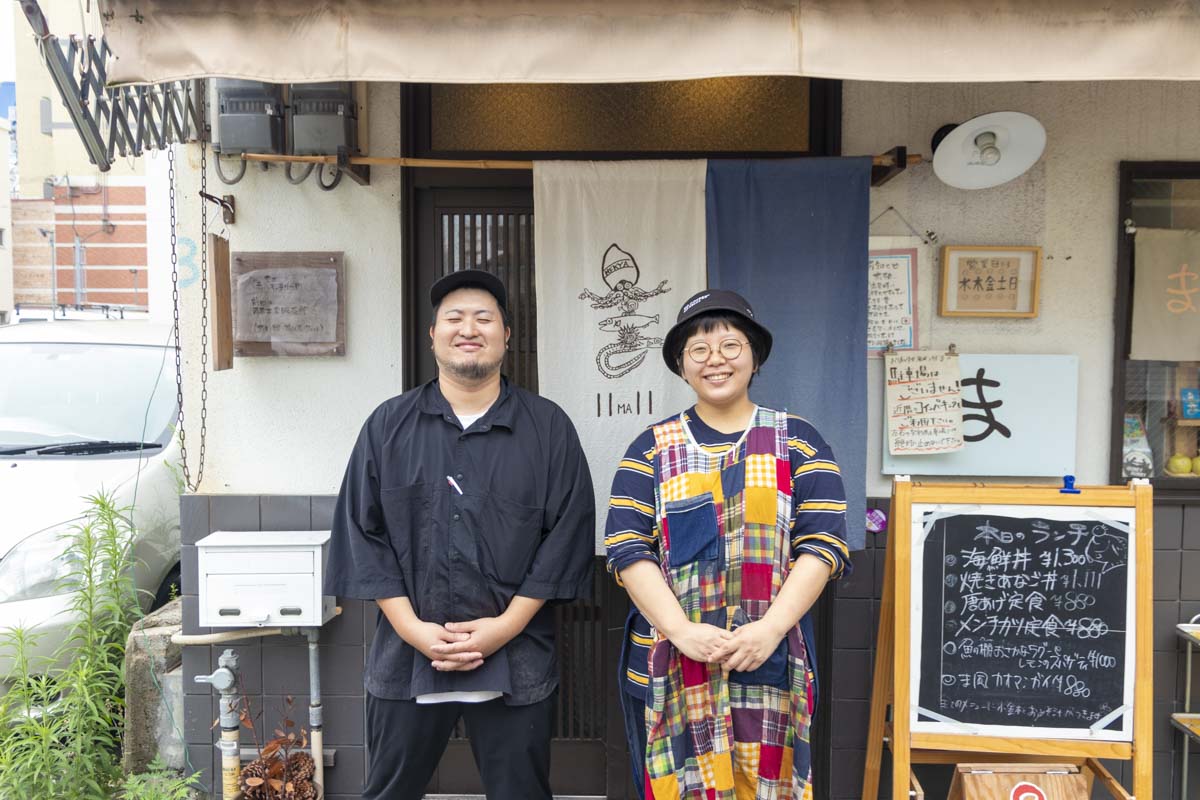 明石や垂水ではお二人のような若い世代のお店が増えてきているそう！「ま」に来るとそんなおすすめのお店も教えてもらえます。