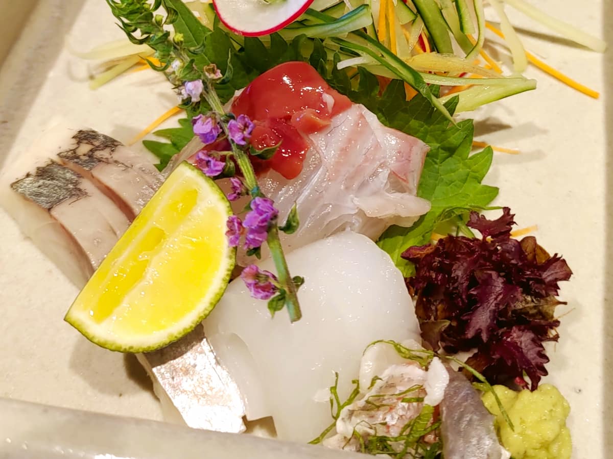 『淡路島cuisine595.6 ola』で彩り満載のランチを食べてきました　淡路市 [画像]