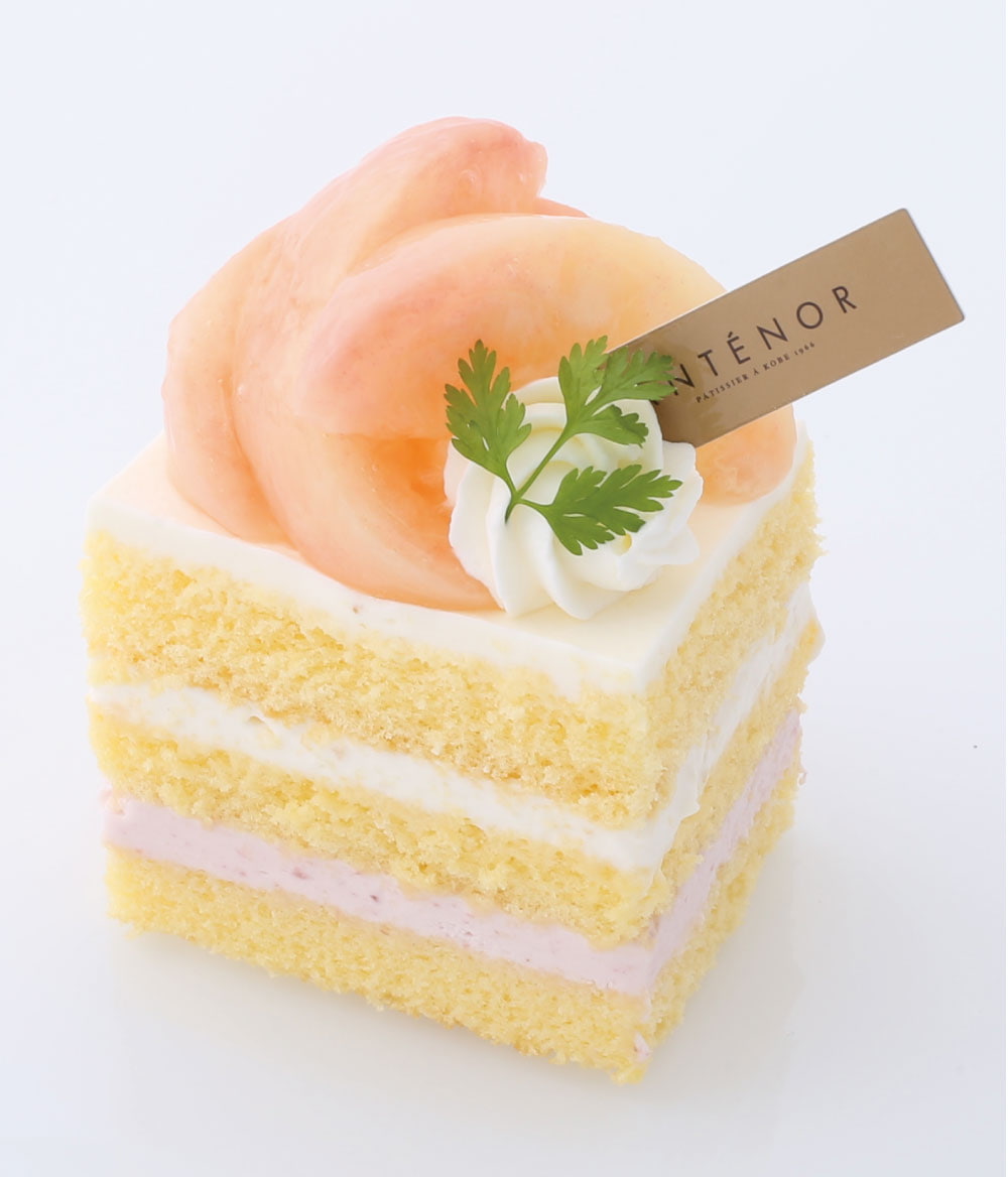 「桃のショートケーキ」724円（税込）※8月18日まで