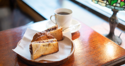 南京町のレトロ喫茶『しゅみ』で人気の「あんトースト」を食べてきました　神戸市