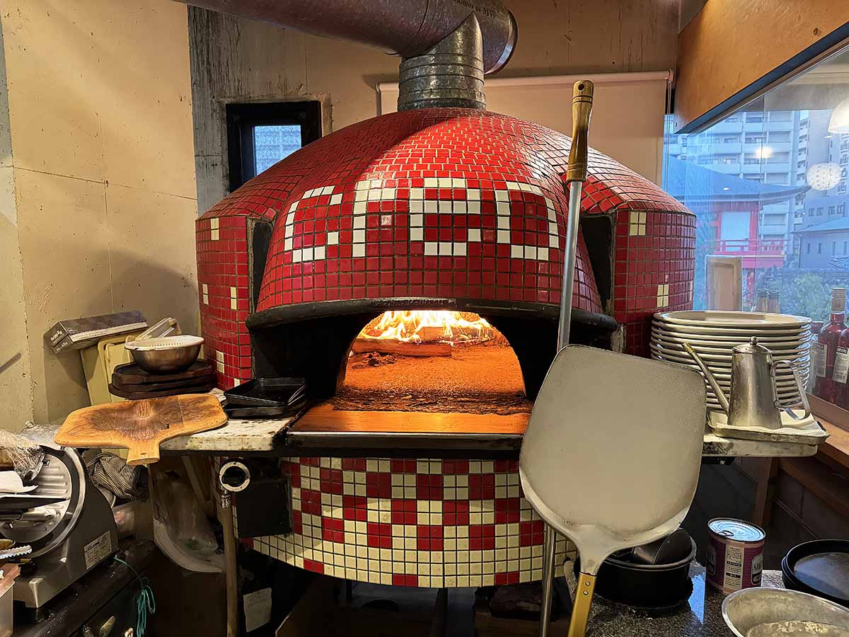 伊丹駅すぐの『Pasta &amp; Pizzeria Creo（クレオ）』で話題の星のピザを食べてきました　伊丹市 [画像]