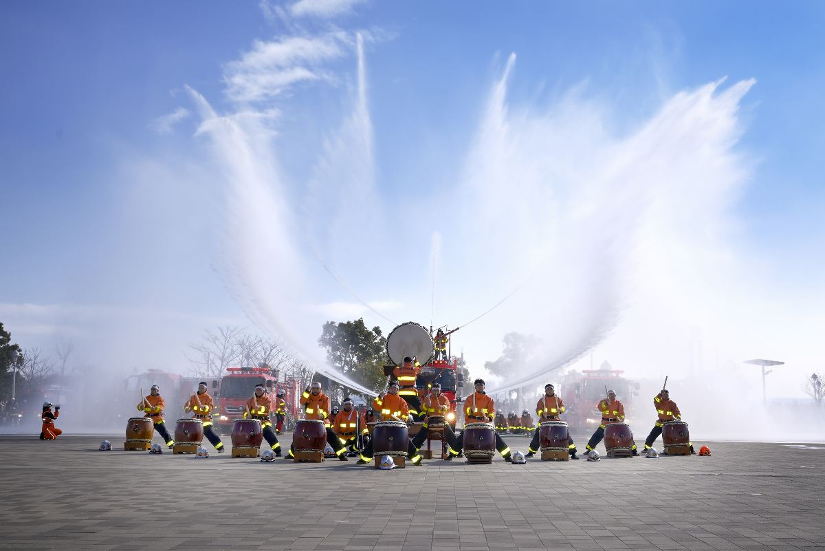 【開催中止】メリケンパークで「2024年神戸市消防出初式」開催　神戸市 [画像]