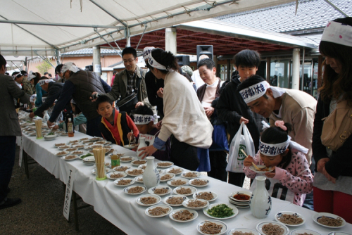 『出石そば喰い大会 』　豊岡市