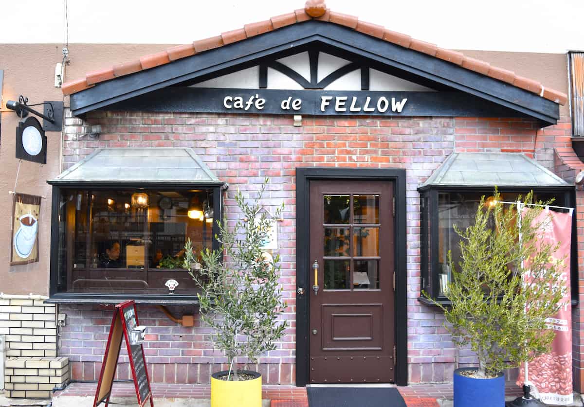 摂津本山『cafe de FELLOW（カフェ・ド・フェロー）』で「いちごワッフル」を食べてきました　神戸市 [画像]