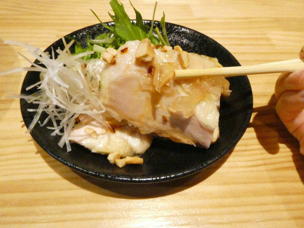 昭和通にあるラーメン屋『三日月』で「和風かも塩ラーメン」を食べてきました　尼崎市 [画像]