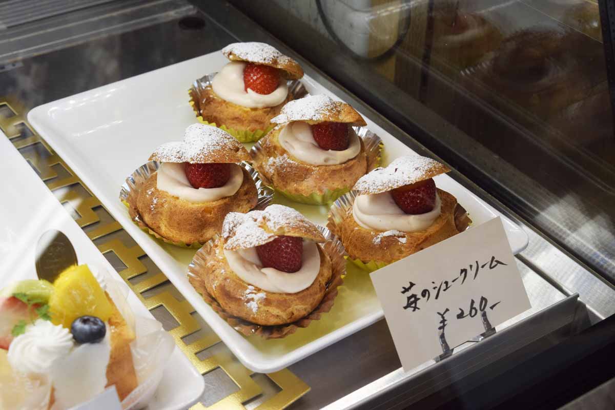 「苺のシュークリーム」260円（税込）