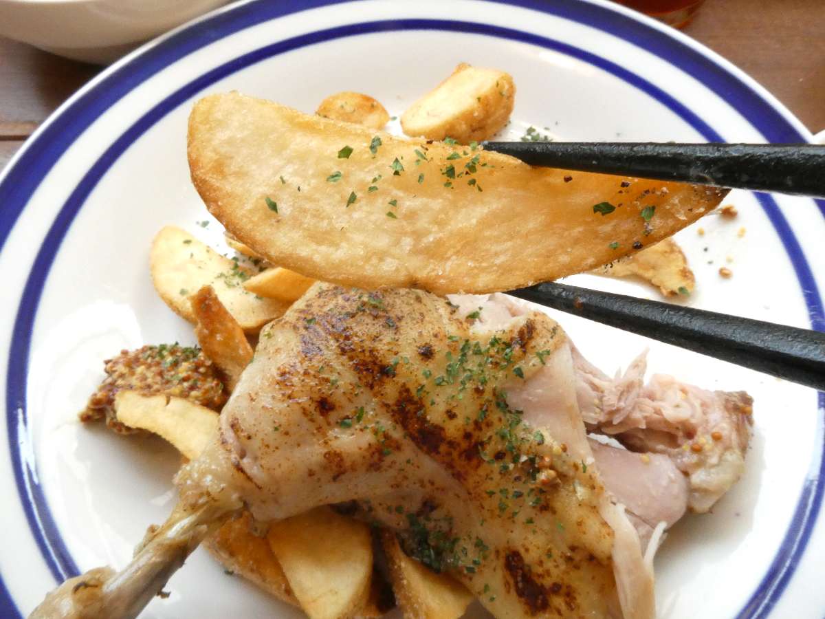 阪急塚口駅近くの『フレンチバールミッテラン3世』で「鶏ももコンフィランチ」を食べてきました　尼崎市 [画像]
