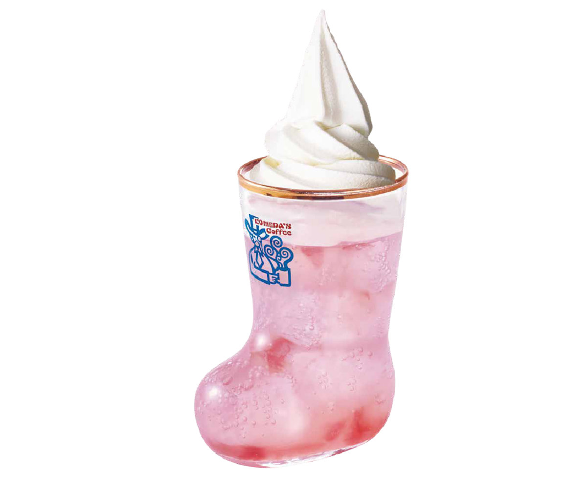 「桜薫る おぱんちゅうさぎのクリームソーダ」750円～990円（共に税込）※価格は店舗により異なります