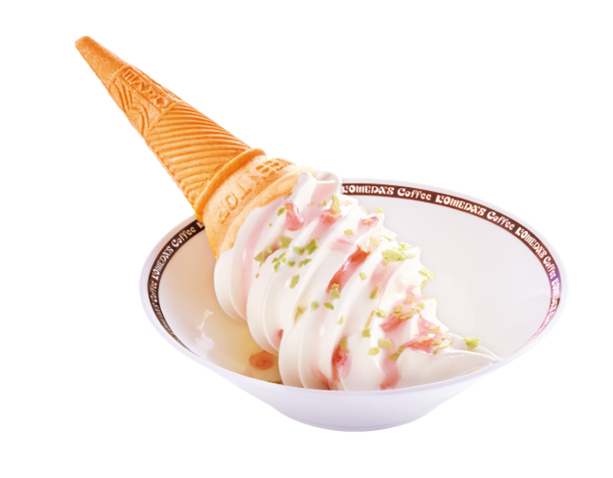 「桜舞う おぱんちゅうさぎのソフトクリーム」650円～730円（共に税込）※価格は店舗により異なります