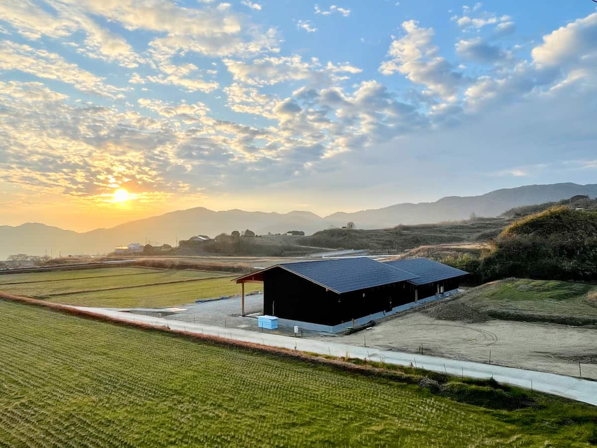 淡路市仁井に『AWAJISHIMA WINERY COMPLEX（淡路島ワイナリー）』がオープン　淡路市 [画像]