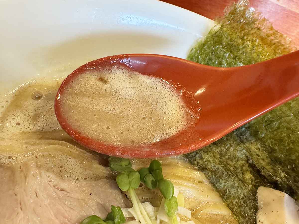 圧倒的な鶏の旨み！『宝麺 えびす丸』の店主がようやくたどり着いた渾身の濃厚鶏白湯 宝塚市 [画像]