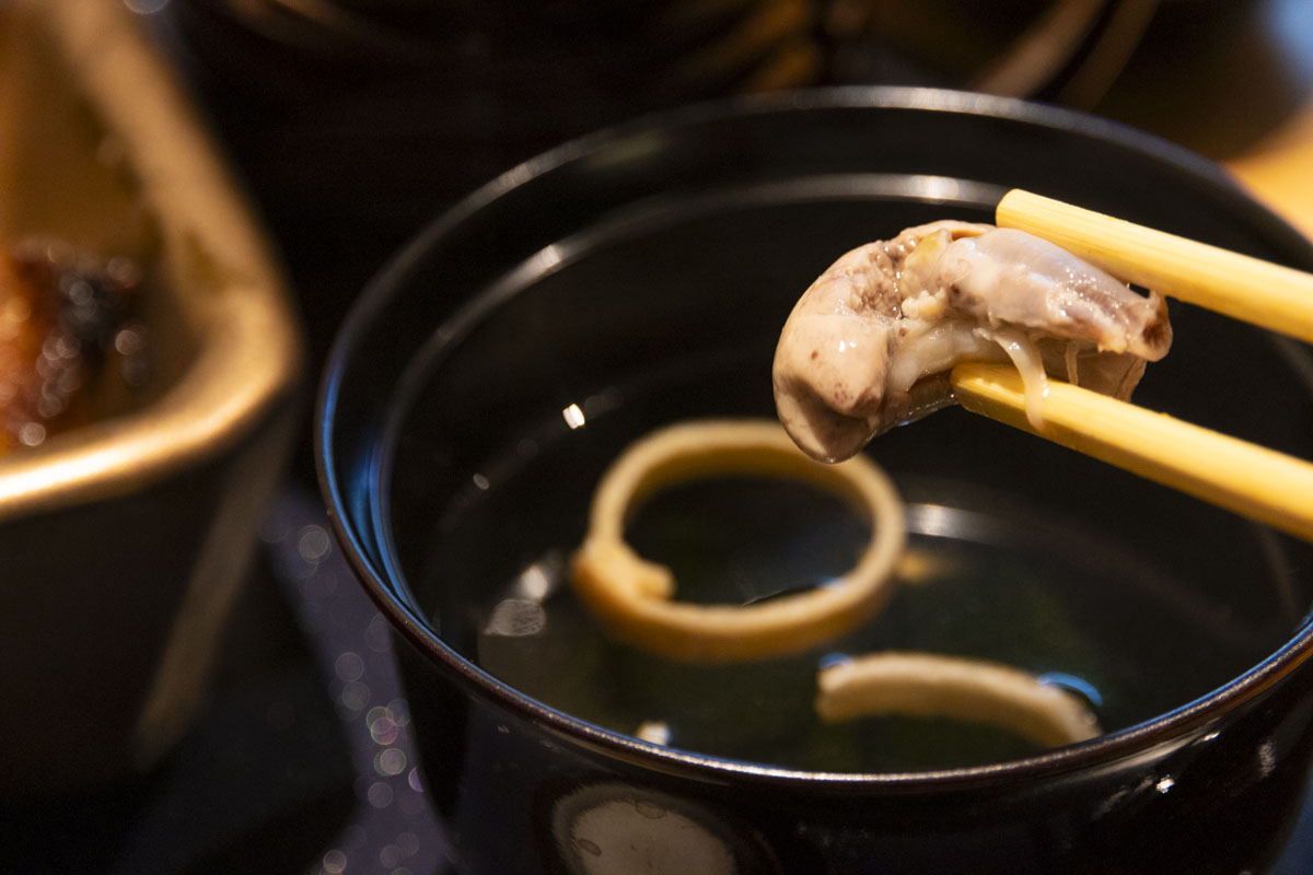 4月26日にオープンした『うなぎ四代目菊川』で名物「一本ひつまぶし」を食べてきました　神戸市 [画像]