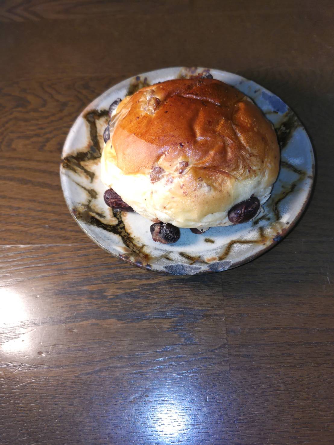 丹波篠山の『小西のパン』で名物の「黒豆パン」を食べてきました　丹波篠山市 [画像]