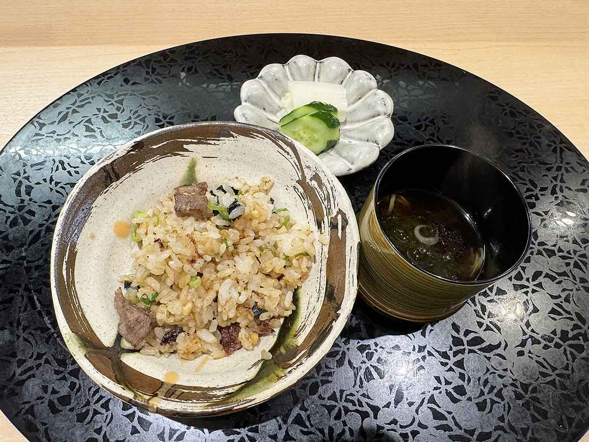 「お食事」※プラス330円（税込）でガーリックライスにしました