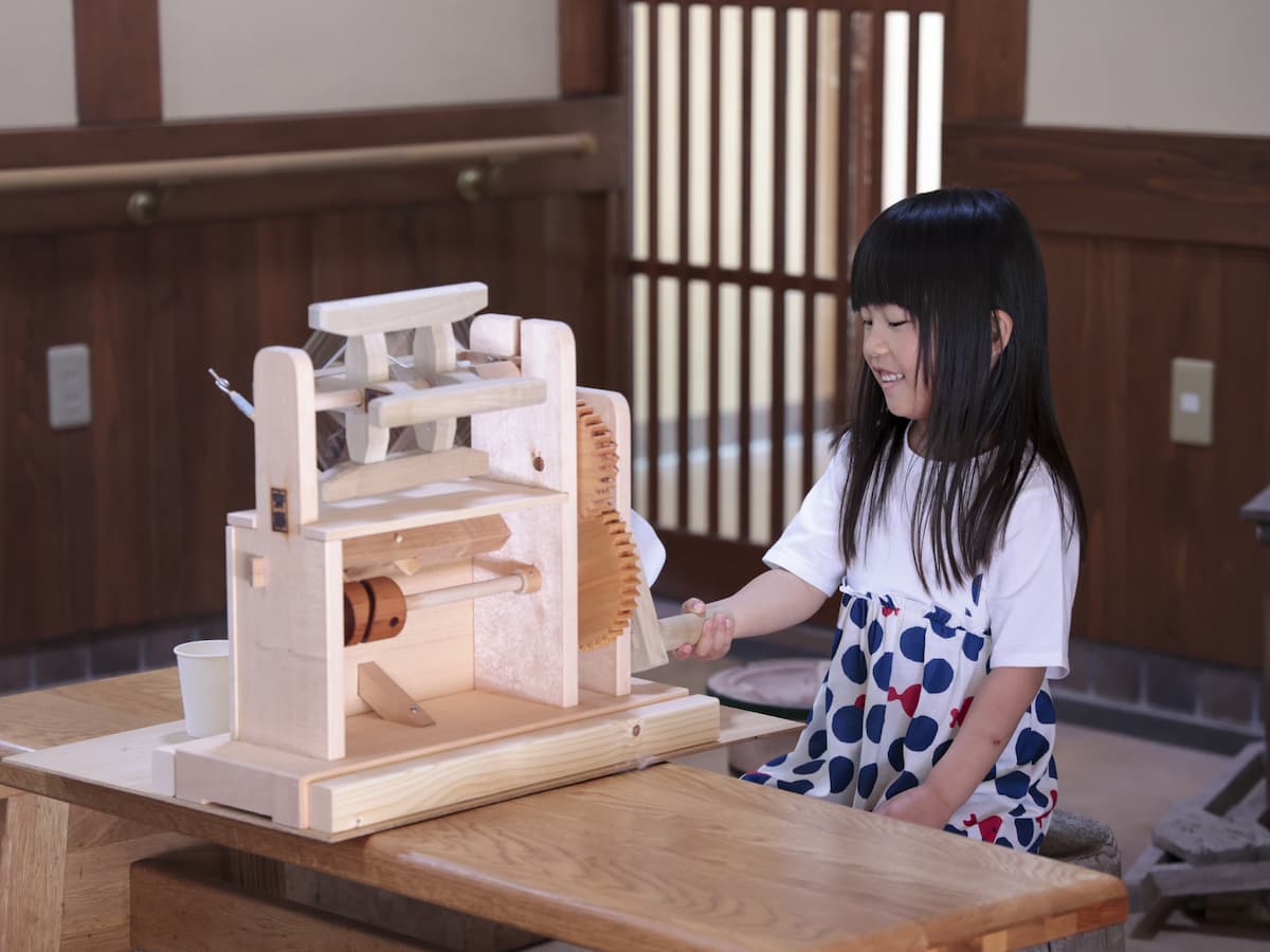 大屋かいこの里で「守国かいこ祭り」開催　養父市 [画像]