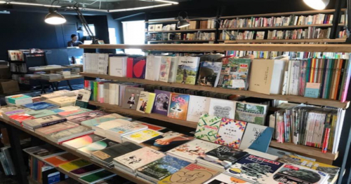 栄町の選書が光る本屋さん『1003（センサン）』に行ってきました　神戸市