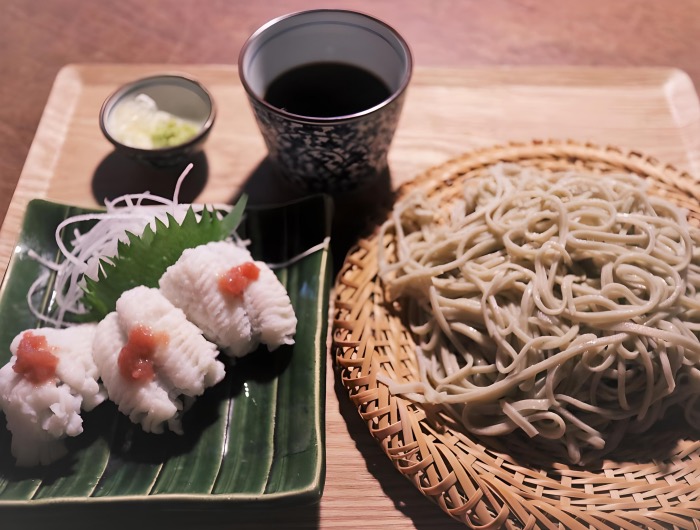 「はも蕎麦」湯引き鱧と十割蕎麦のセット　1,700円（税込）