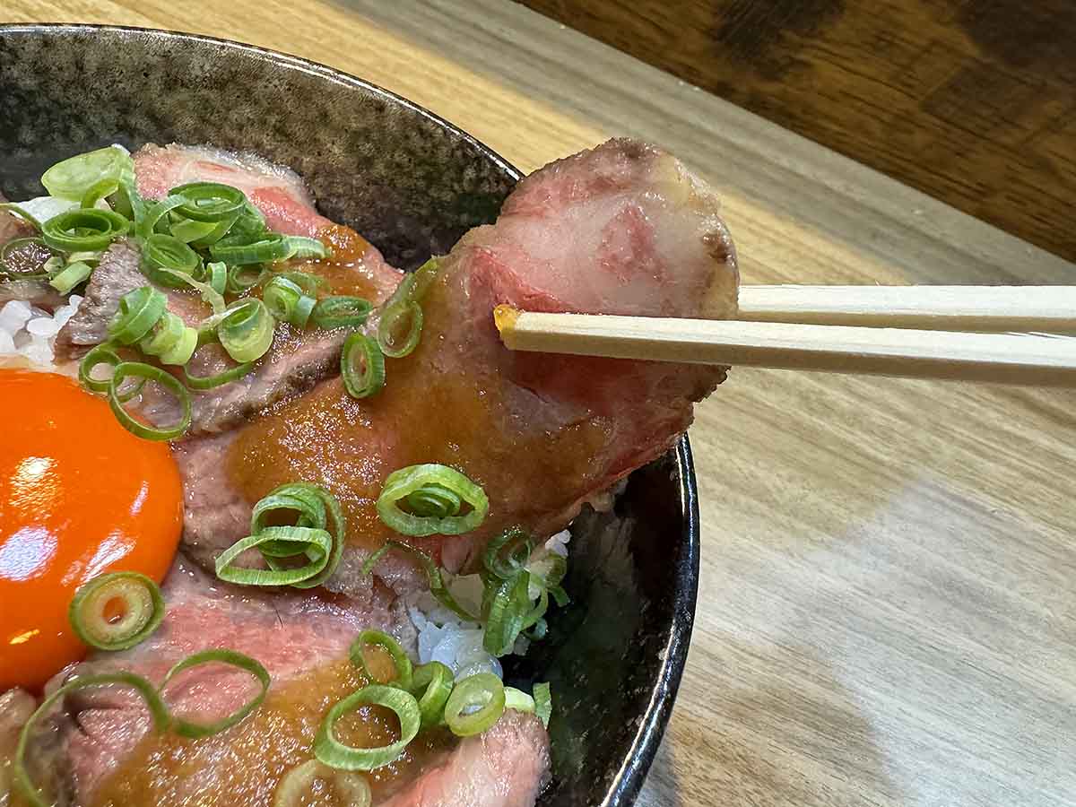 笹原公園前の『溶岩焼 肉屋台 牛とん』で美味しいお肉をガッツリ食べてきました　伊丹市 [画像]