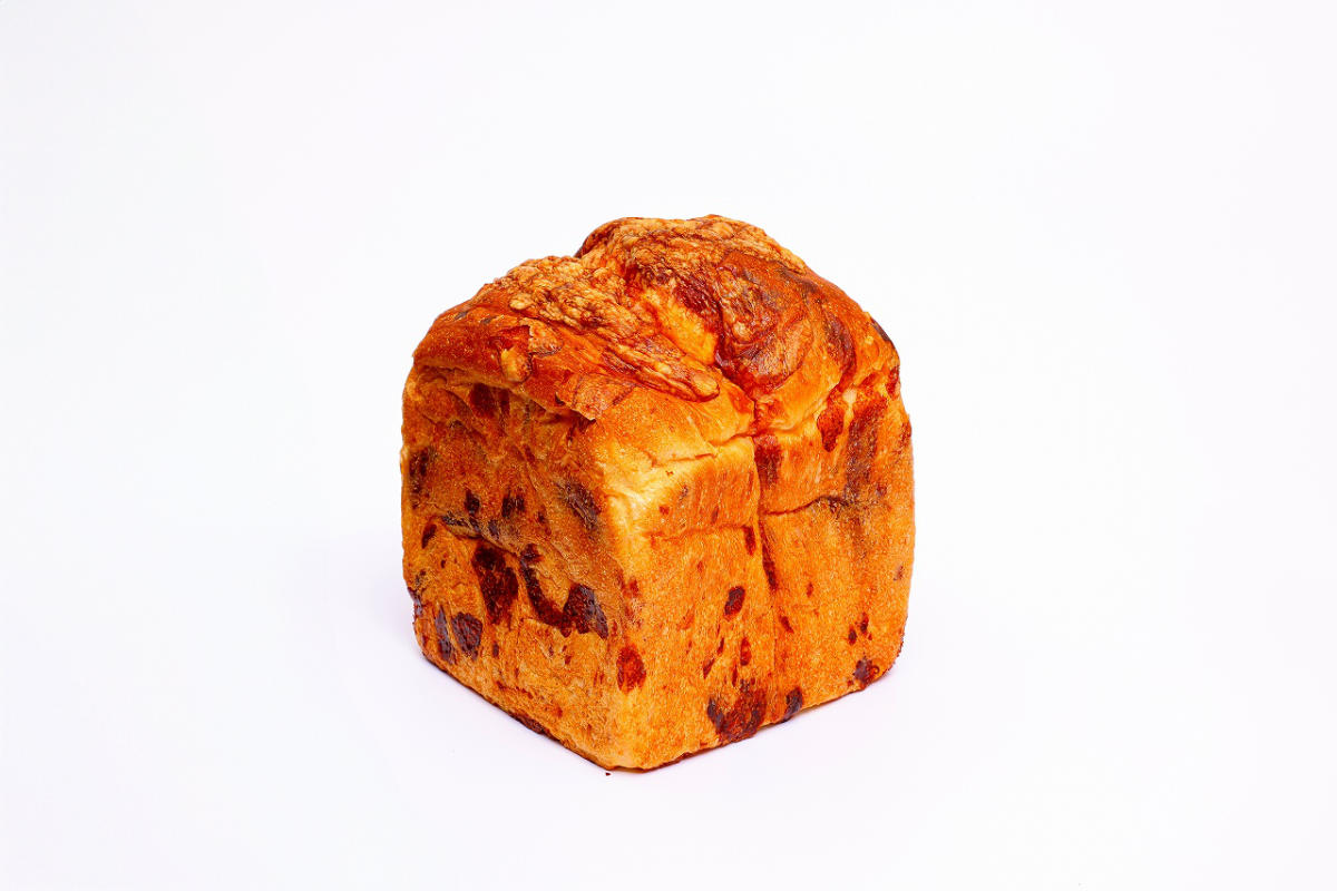 乃が美が「4種チーズの『生』食パン」を数量限定で発売　神戸市ほか [画像]