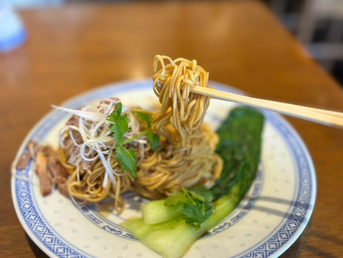 諏訪山公園前にある『杏杏 諏訪山工房』で夏季限定の「杏杏冷麺」を実食　神戸市 [画像]