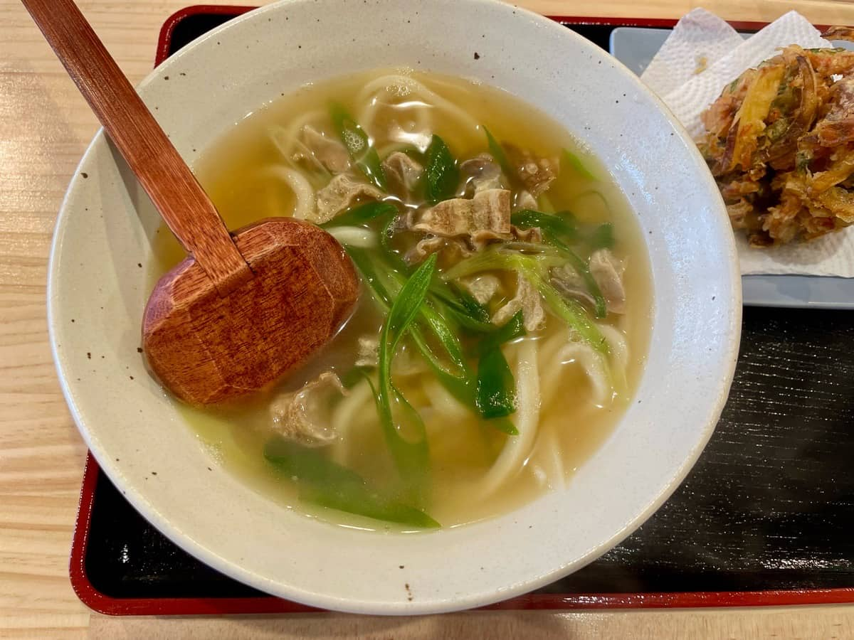 「かすうどん」850円（税込）&nbsp;