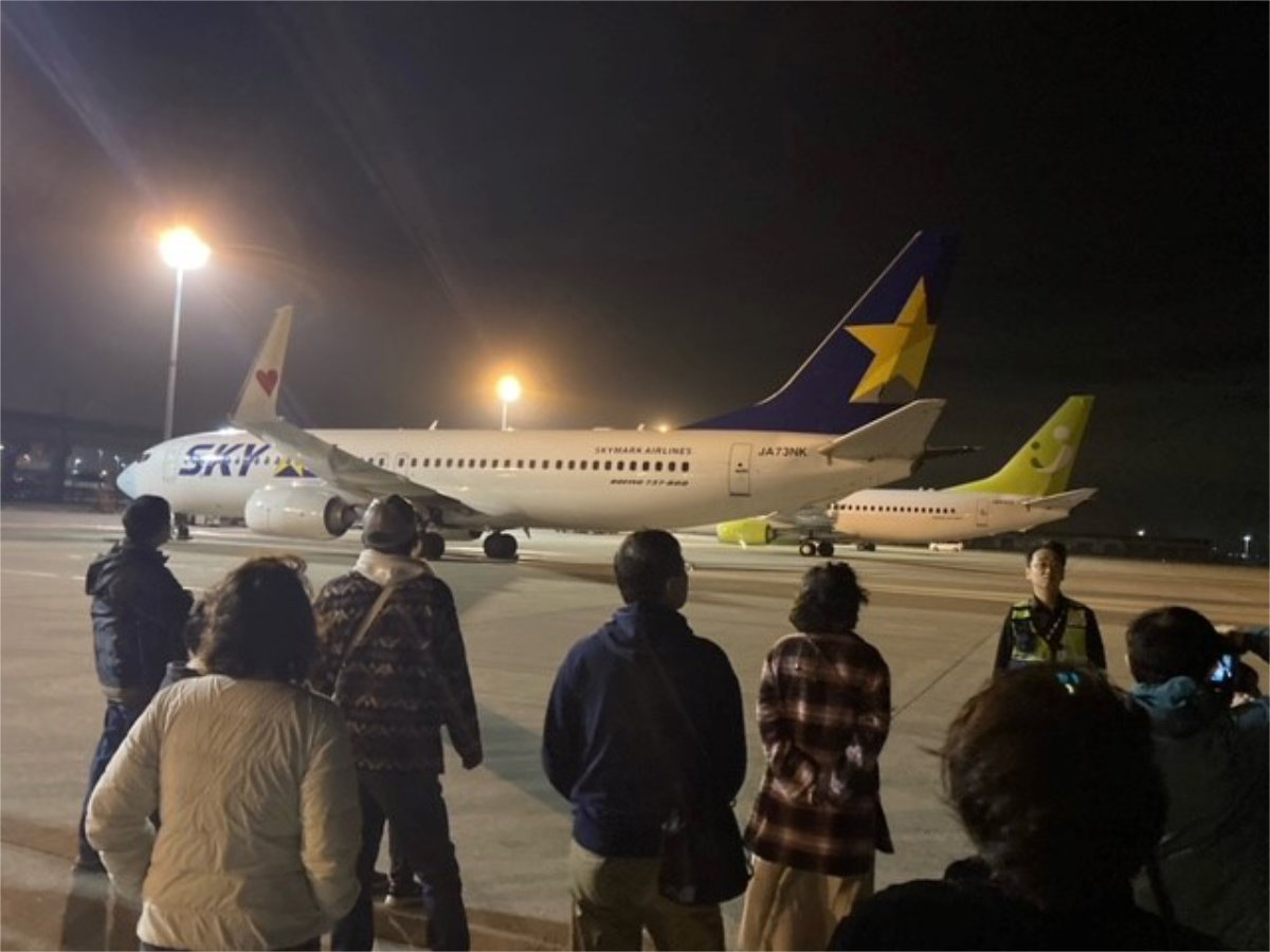 神戸空港で「滑走路ナイトウォークツアー」開催　神戸市 [画像]