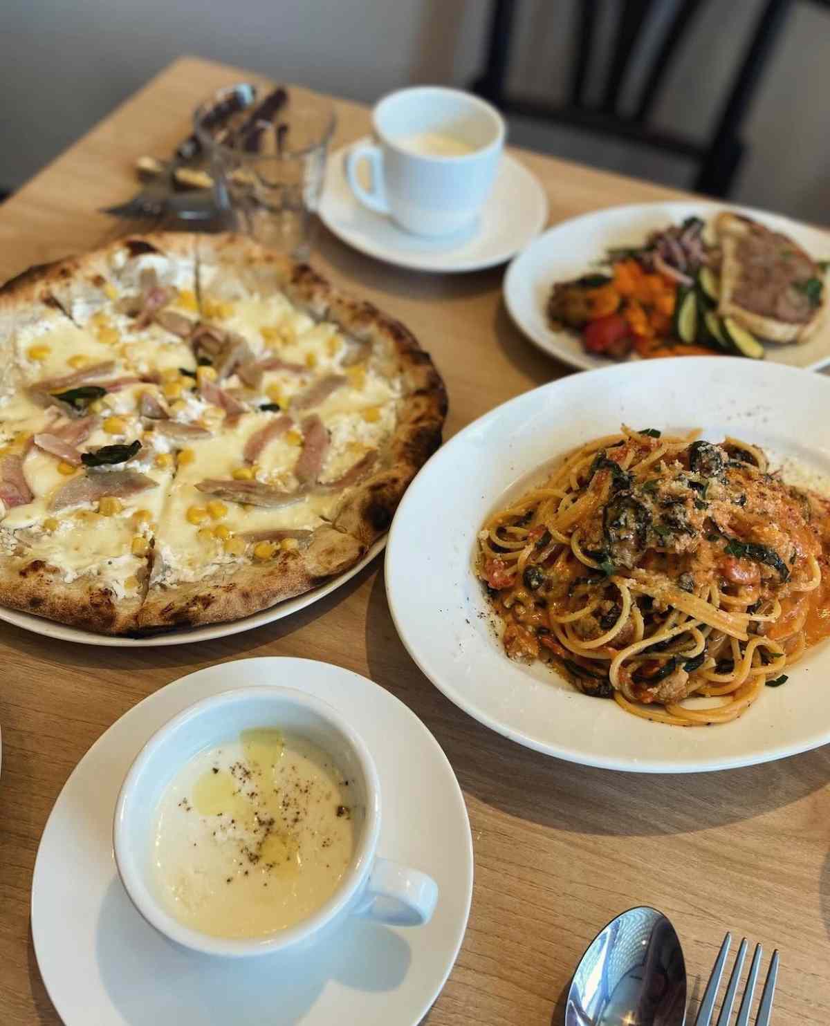 シェアランチ（2名様～）2,310円（税込）（写真提供：La luce公式Instagram）