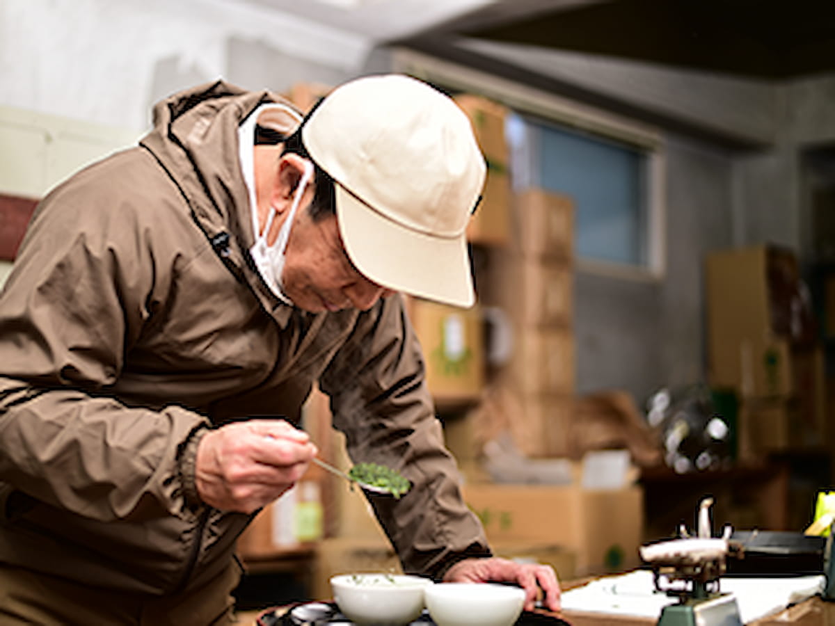 お茶専門店「みどり園」の佐野文彦氏