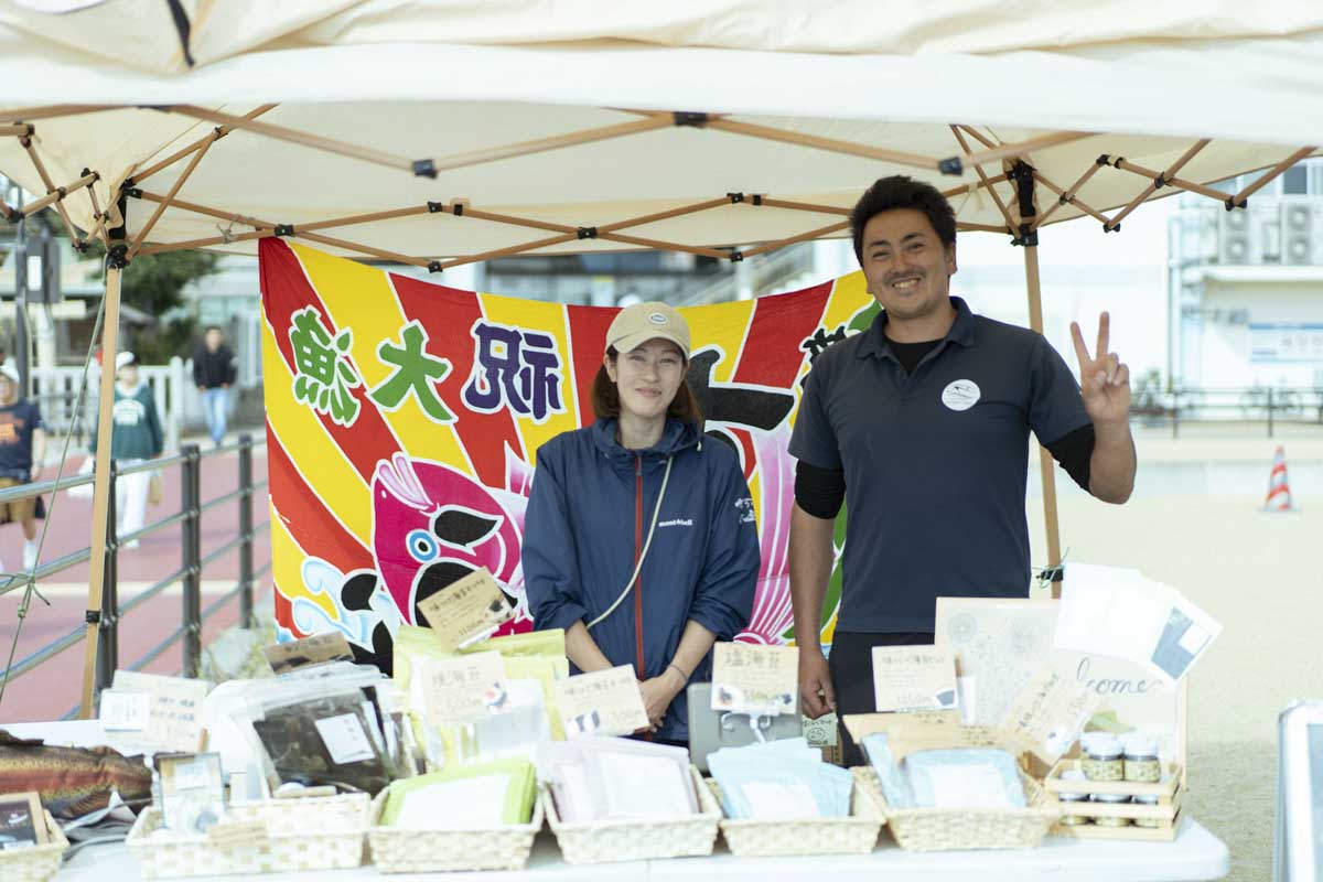 須磨海岸で特別開催「EAT LOCAL KOBE FARMERS MARKET」 神戸市 [画像]