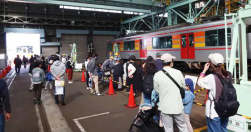 久野知美＆徳永ゆうきが登場！東二見車両工場「山陽 鉄道フェスティバル 2024」