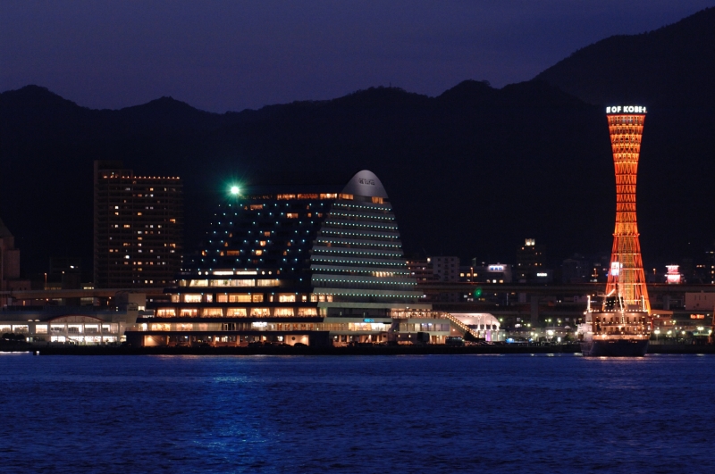 日本で唯一「ホテルに建つ公式灯台」が一般公開　神戸市中央区 [画像]