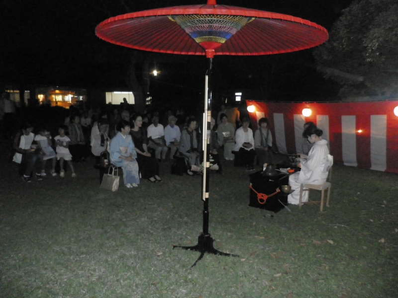 『中秋の名月茶会』　三木市 [画像]